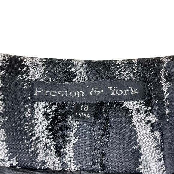 Preston & York Black & Gray Print Brocade Open Front Collarless Blazer Jacket - Picture 10 of 11